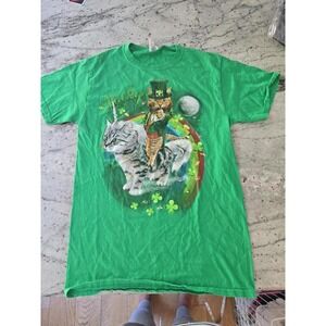 Cat unicorn leprechaun green unisex small tshirt fits like 10/12